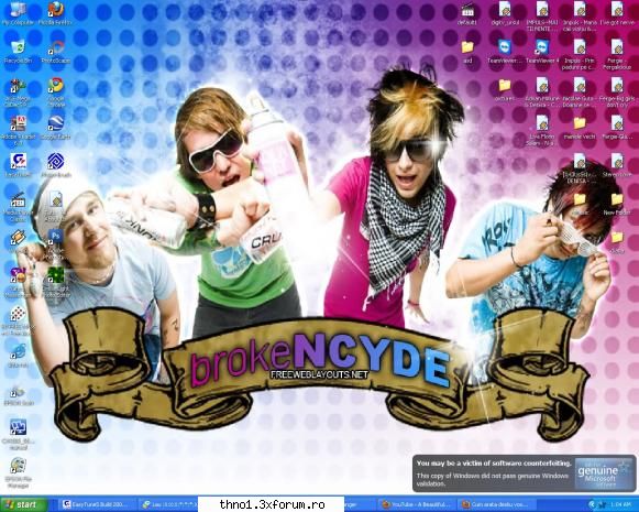 Cum arata desku vostru? - al meu acum e asa - Games