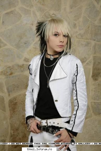 Photos With Kiro - Micky_bill - Cinema Bizarre